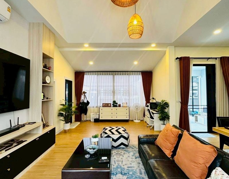 ขาย Pool Villa 3 ห้องนอน 4 ห้องน้ำ ใกล้อ่างเก็บน้ำมาบประชัน (2)