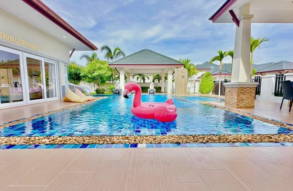 ขายบ้าน Pool Villa 4 ห้องนอน 2 ห้องน้ำ บ้านอำเภอ-นาจอมเทียน ติดเจ้าของ (3)