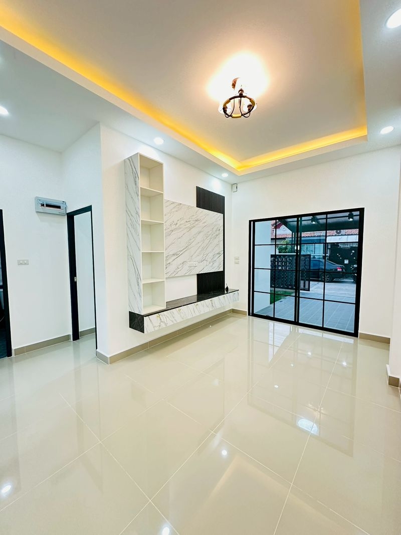 ขาย ทาวน์โฮมชั้นเดียว 2 ห้องนอน 2 ห้องน้ำ พัทยา (2)