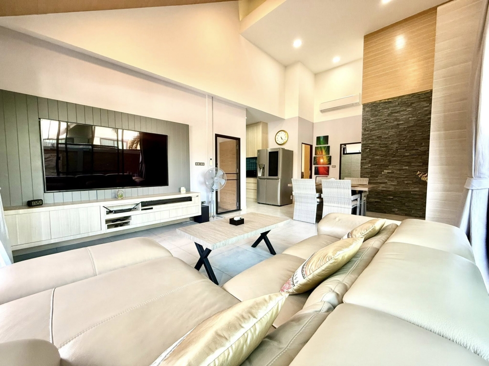 ขาย Pool Villa 2 ห้องนอน 2 ห้องน้ำ พัทยา (2)