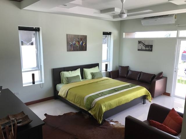 ขาย Pool Villa 2 ชั้น 4 ห้องนอน 4 ห้องน้ำ บางเสร่ (2)