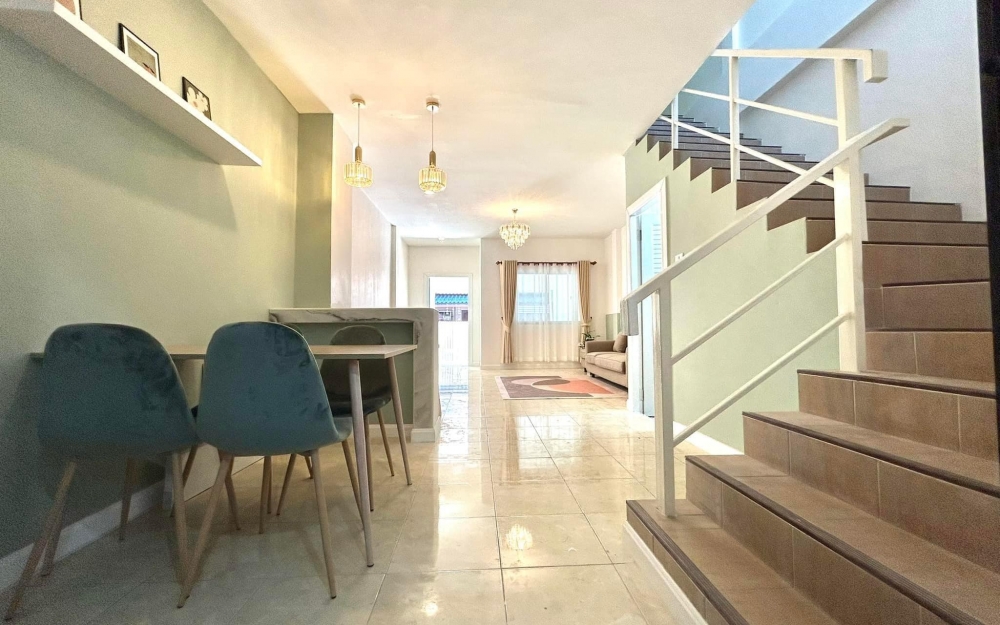 ขายทาวน์โฮม 2 ชั้น 2 ห้องนอน 2 ห้องน้ำ ปัณณธร 3 พัทยา (2)