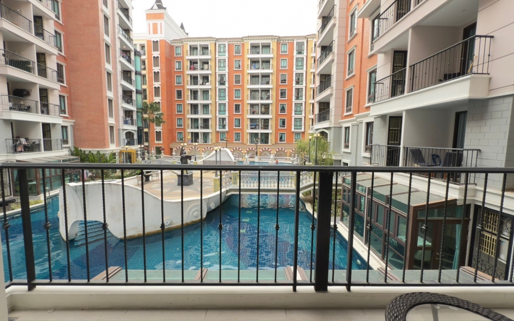 ให้เช่า Espana จอมเทียน 2 ห้องนอน วิวสระน้ำ (2)