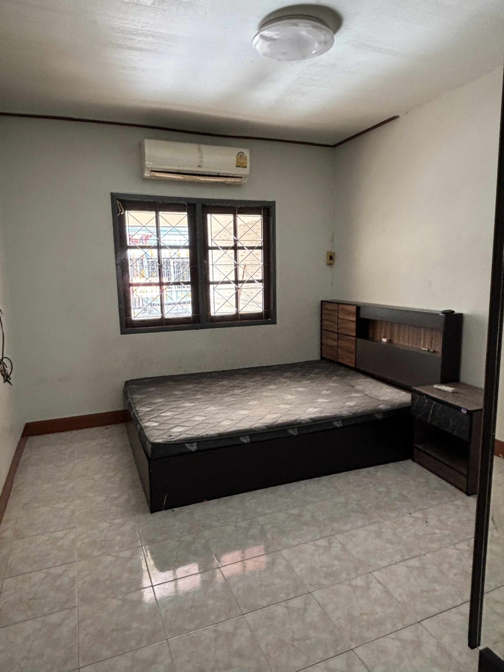 ขาย บ้านเดี่ยว 2 ห้องนอน 1 ห้องน้ำ เขาน้อย (2)