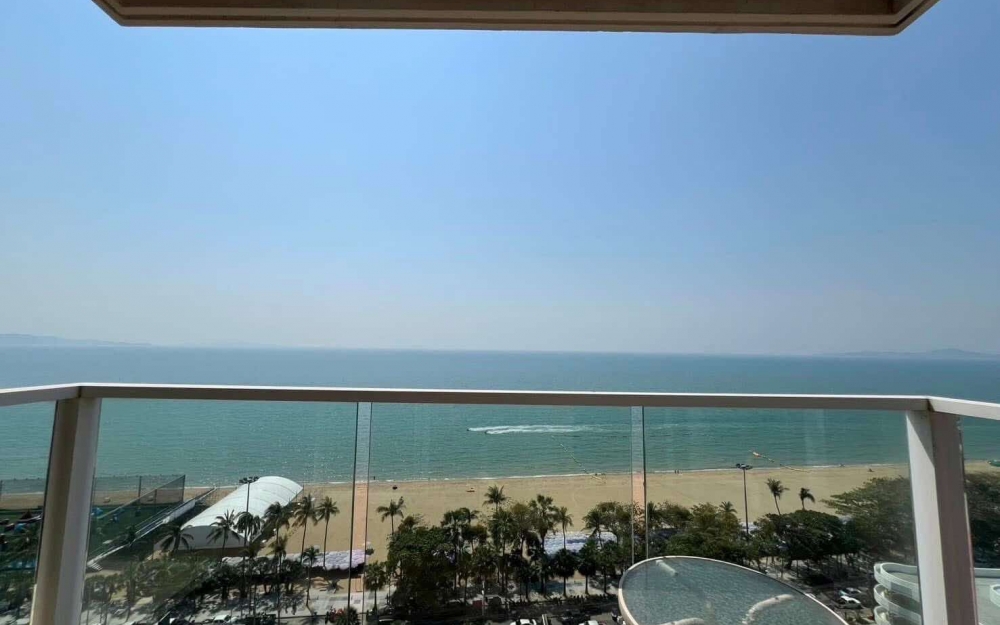 ขายพร้อมผู้เช่า Cetus Beachfront Jomtien 3 ห้องนอน วิวทะเล (2)