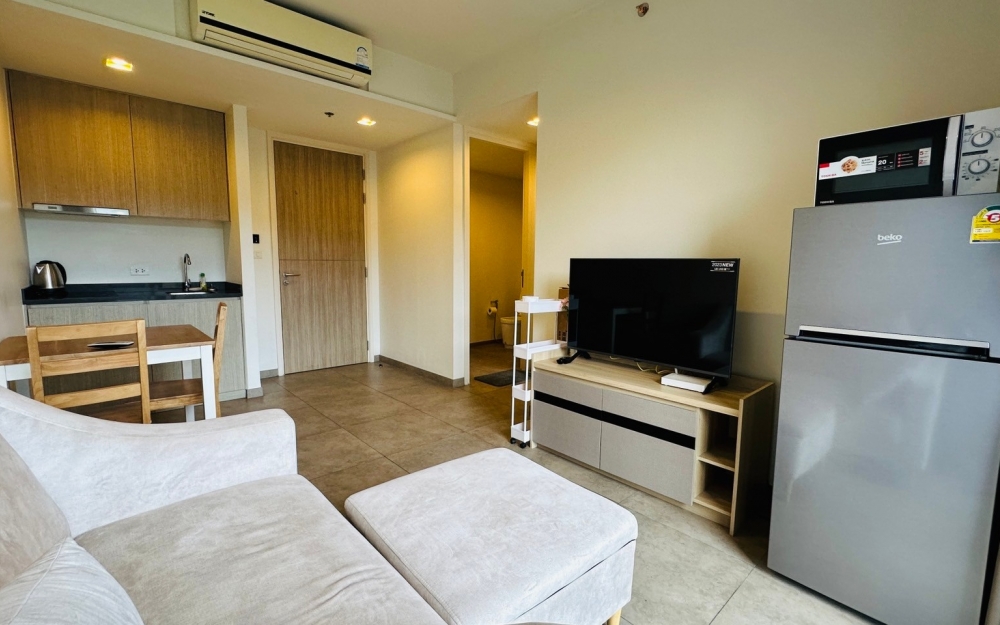 ปล่อยเช่ารายปี Unixx พระตำหนัก-พัทยาใต้ 1 ห้องนอน ชั้น 11 วิวสระ (ทำ Airbnb ได้)