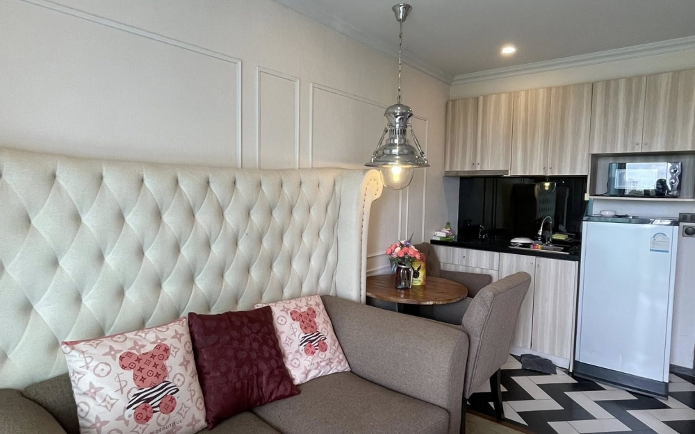 ให้เช่า Venetian Pattaya เวเนเชี่ยน พัทยา 1 ห้องนอน วิวเมือง