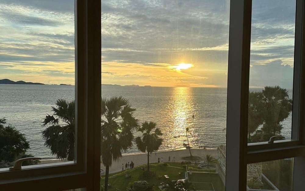 ปล่อยเช่ารายปี The Palm เดอะ ปาล์ม วงศ์อมาตย์ 1 ห้องนอน ชั้น 4 วิวทะเล