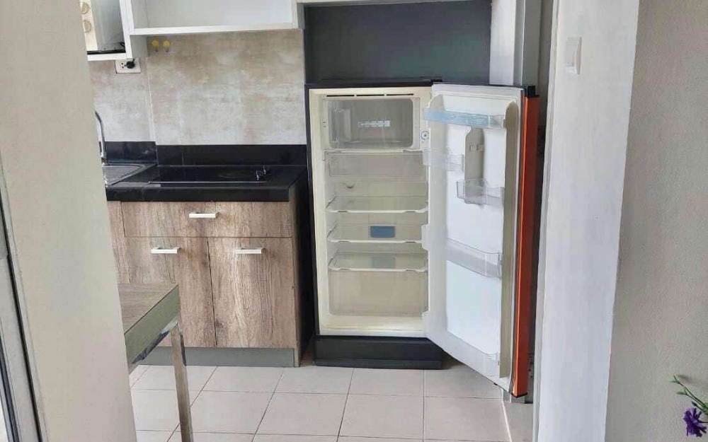 ปล่อยเช่ารายปี เดอะกลาส พัทยาใต้ 1 ห้องนอน ชั้น 6 วิวเมือง