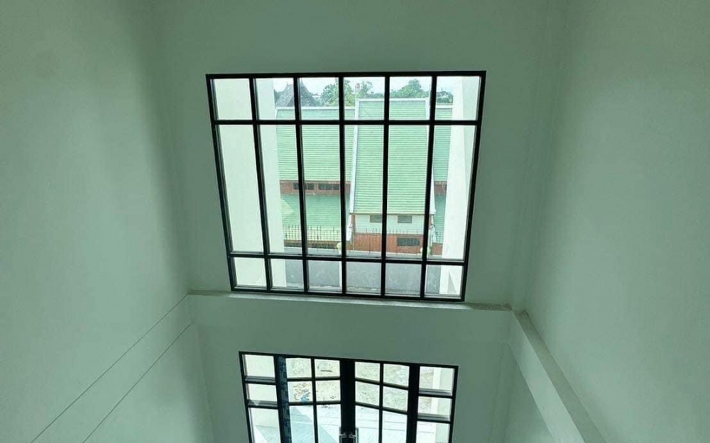 ขายบ้านเดี่ยว 9 ห้องนอน 6 ห้องน้ำ ติดตลาดน้ำสี่ภาค จอมเทียน-พัทยา ติดเจ้าของ