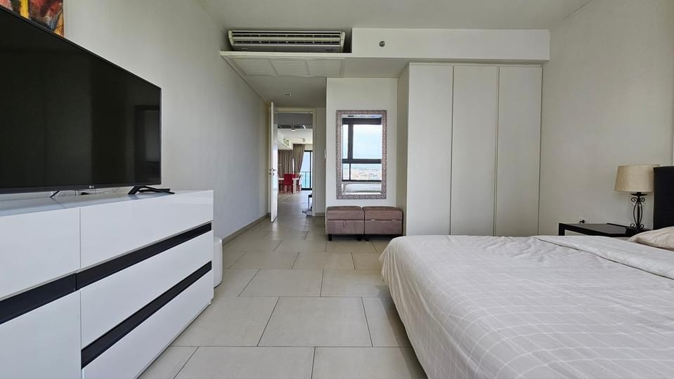 ปล่อยเช่ารายปี The Zire วงศ์อมาตย์ 2 ห้องนอน ชั้น 28 วิวทะเล