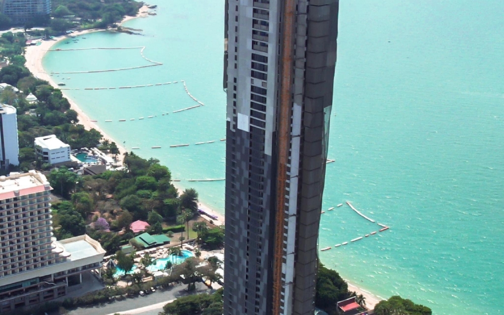 ขาย Arom ติดหาดวงศ์อมาตย์ 1 ห้องนอน ชั้น 10 วิวทะเล