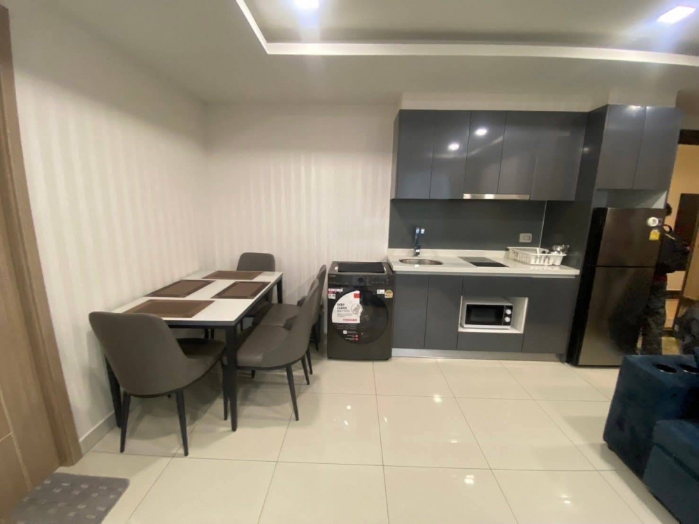 เช่า อาคาเดียคอนติเนนตัล