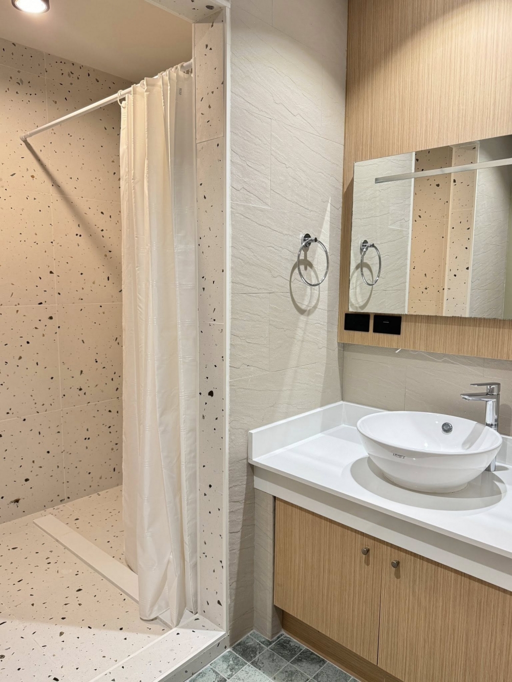 ขาย Gardenia Pattaya Jomtien การ์เด็นเนียร์ พัทยา จอมเทียน 2 ห้องนอน วิวเมือง (2)