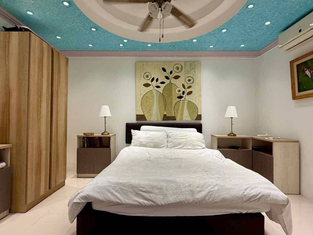 ขาย Jomtien Complex จอมเทียน คอมเพล็กซ์ 1 ห้องนอน วิวทะเล