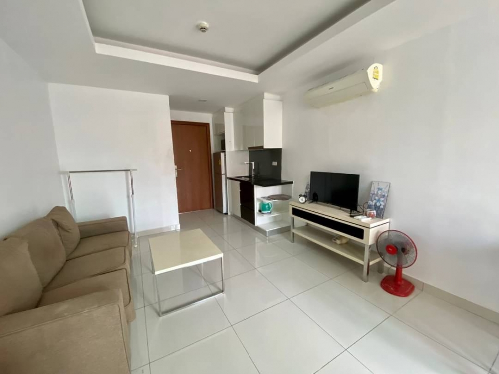 ขาย C View Residence Pattaya ซี วิลล์ เรสสิเด๊นซ์ พัทยา 1 ห้องนอน วิวเมือง (3)