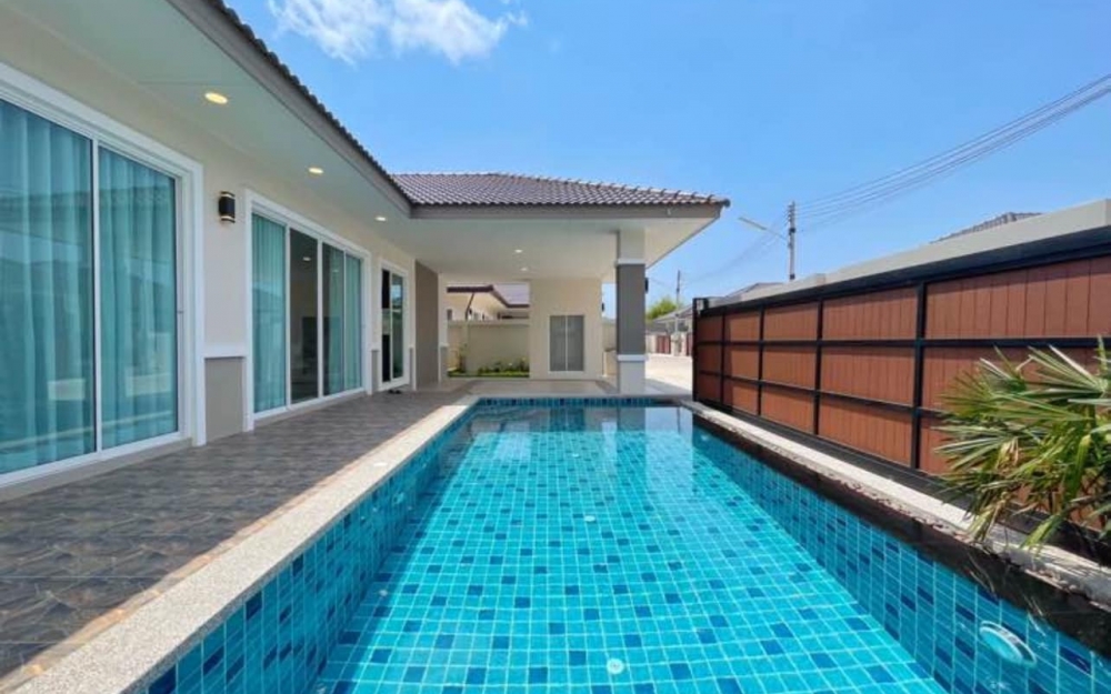 ขายพร้อมผู้เช่า Pool Villa 3 ห้องนอน 3 ห้องน้ำ นาจอมเทียน (2)