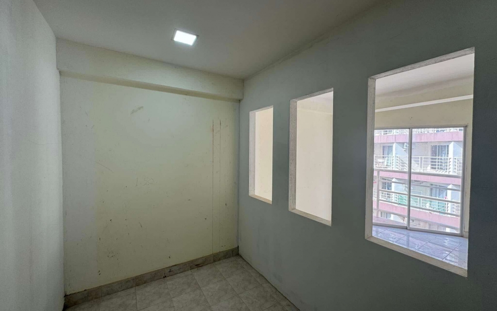 ขาย Rim Haad Condo Jomtien ริมหาดคอนโด จอมเทียน วิวเมือง (3)