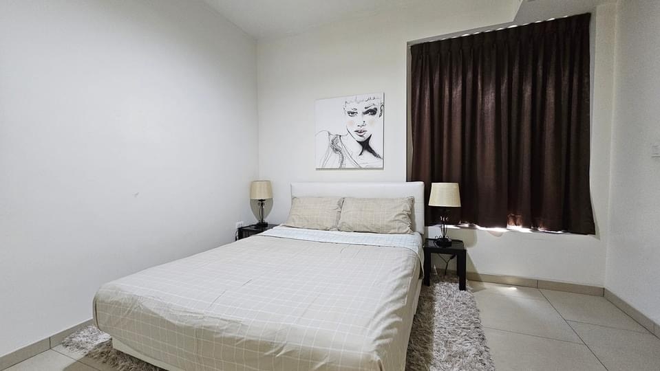 ปล่อยเช่ารายปี The Zire วงศ์อมาตย์ 2 ห้องนอน ชั้น 28 วิวทะเล