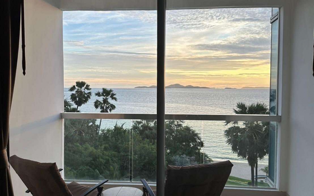 ปล่อยเช่ารายปี The Palm เดอะ ปาล์ม วงศ์อมาตย์ 1 ห้องนอน ชั้น 4 วิวทะเล