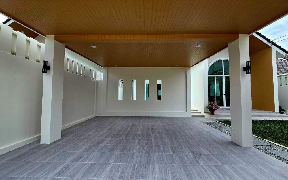 ให้เช่าพูลวิลล่า 3 ห้องนอน มาบประชัน