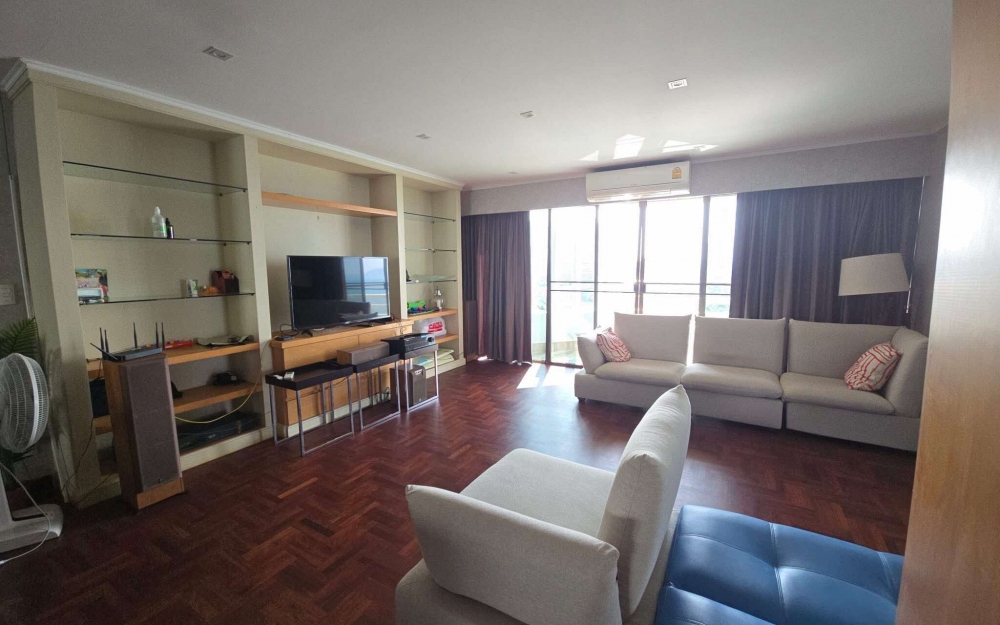 ให้เช่า Goldensand Beachside Condominium 3 ห้องนอน จอมเทียน