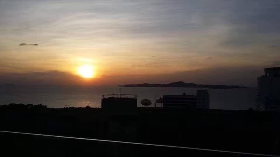 ขาย The Cliff พระตำหนัก 1 ห้องนอน ชั้น 16 วิวทะเล ติดเจ้าของ (3)