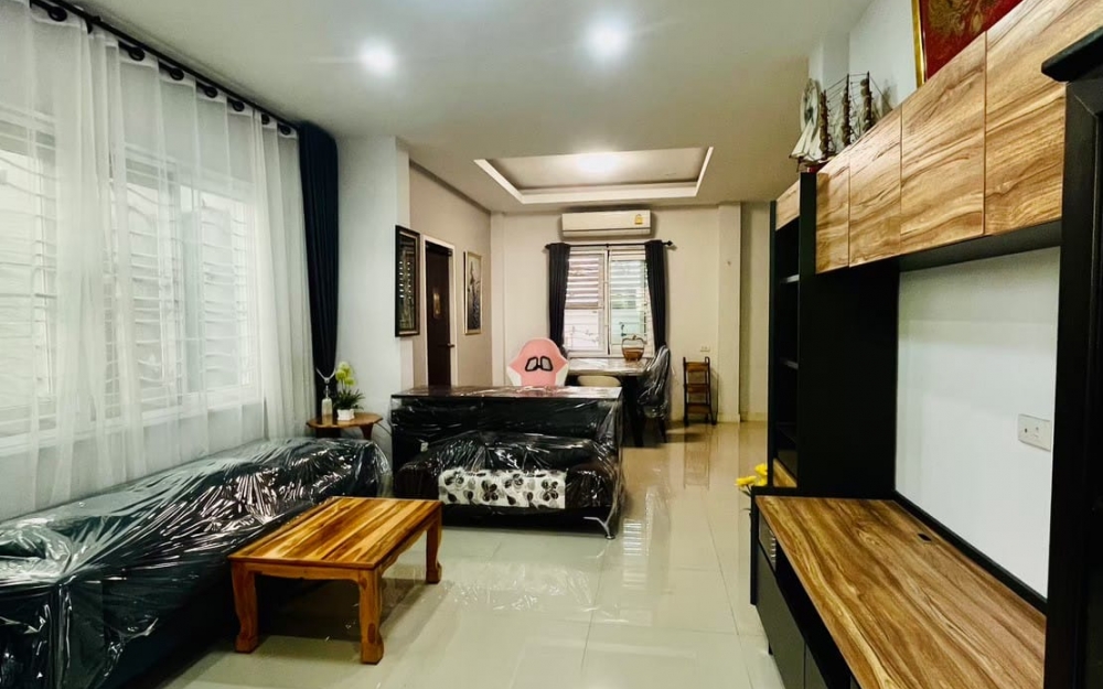 ขายบ้านเดียวสองชั้น 4 ห้องนอน 3 ห้องน้ำ หมู่บ้านภัททาเลต 2 โรงโป๊ะ (2)