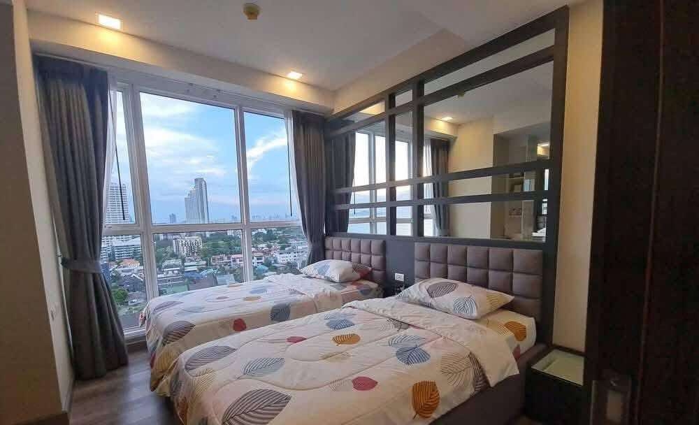 ขายพร้อมผู้เช่า Cetus Beachfront Jomtien 3 ห้องนอน วิวทะเล (2)