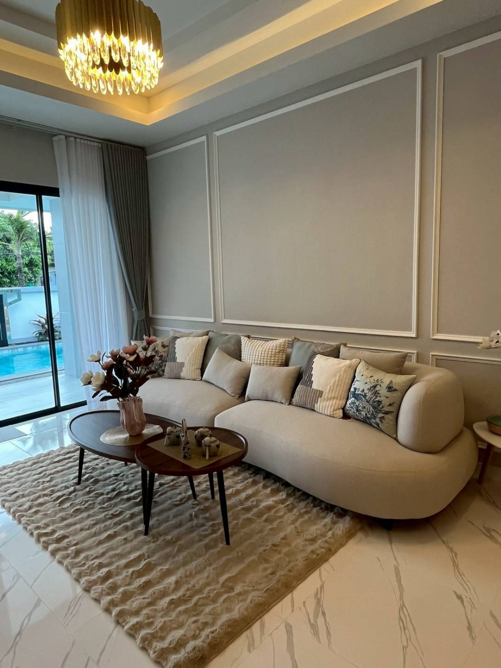 ขาย Pool Villa ชั้นเดียว 4 ห้องนอน 3 ห้องน้ำ ซอยสยาม (2)