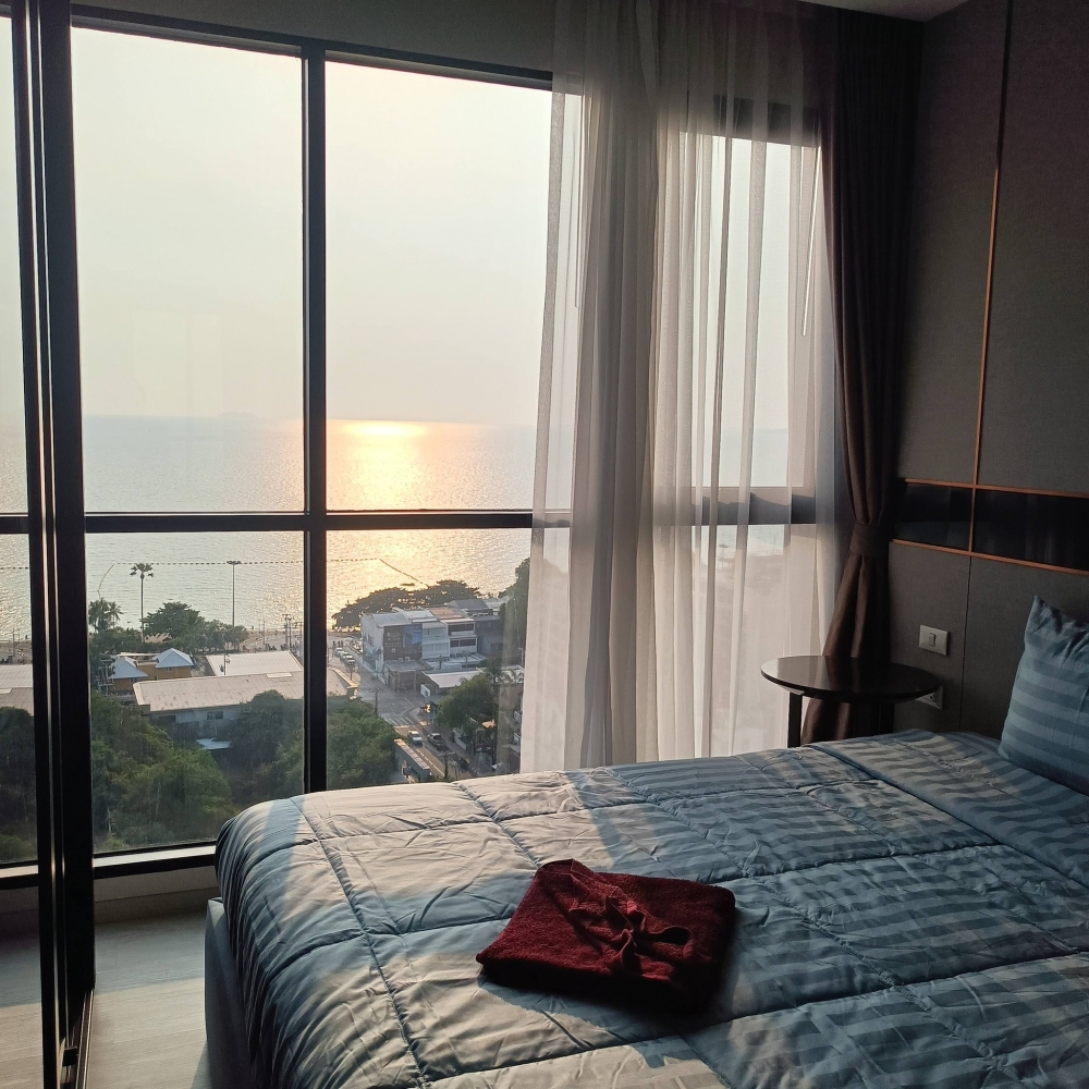 เดอะ พาโนรา พัทยา คอนโด วิวทะเล