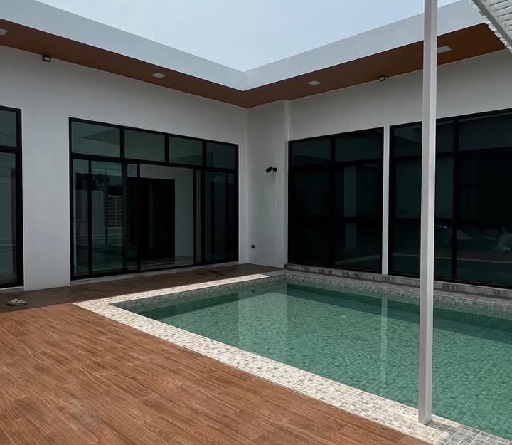 ขาย Pool Villa 3 ห้องนอน 3 ห้องน้ำ บางเสร่ (2)