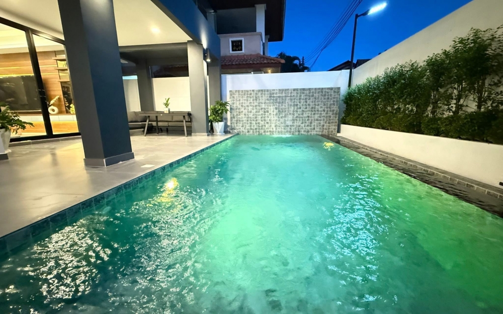 ขาย Pool Villa 2 ชั้น 6 ห้องนอน 7 ห้องน้ำ เอกมงคล ชัยพฤกษ์ 2 จอมเทียน (3)