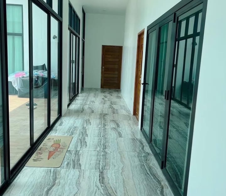 ขาย Pool Villa 3 ห้องนอน 3 ห้องน้ำ บางเสร่ (2)