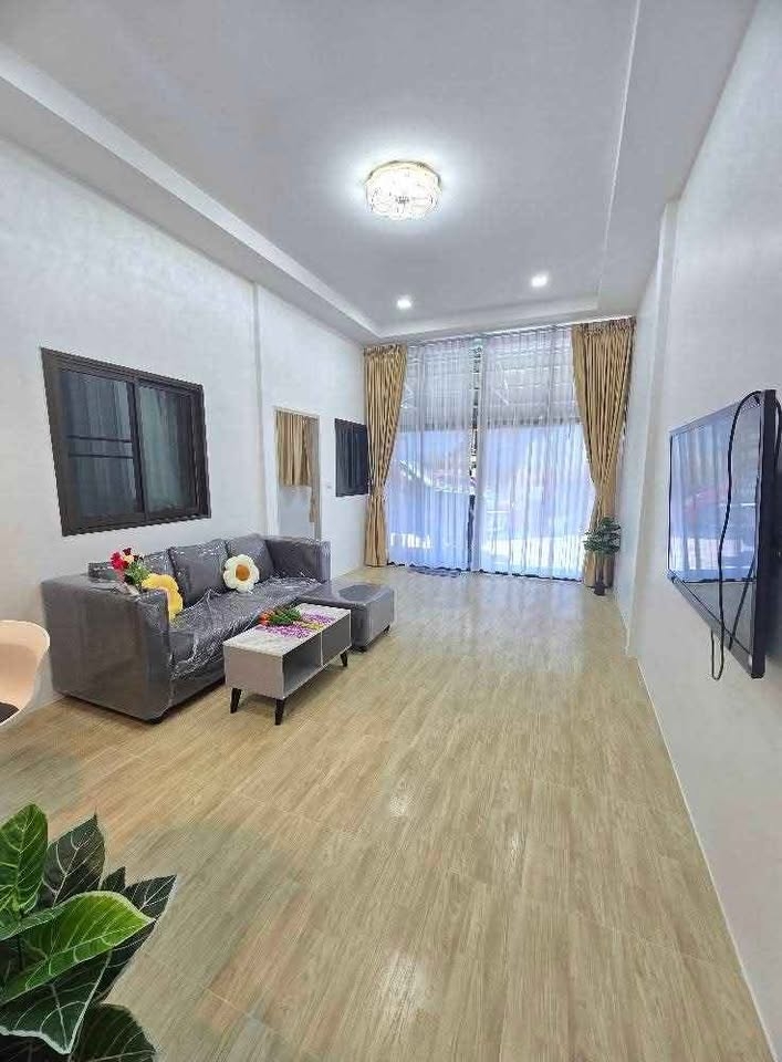 ขาย ทาวน์เฮ้าส์ 3 ห้องนอน 2 ห้องน้ำ พัทยา (2)