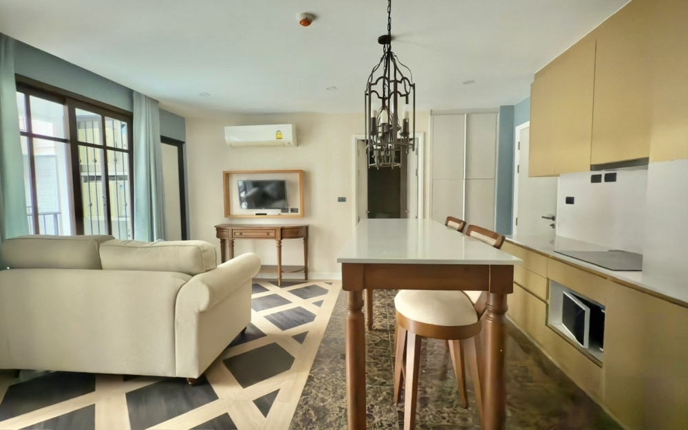 ให้เช่า Espana จอมเทียน 2 ห้องนอน วิวสระน้ำ (2)