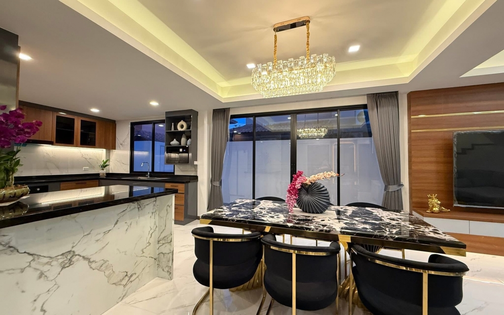 ขาย Pool Villa 2 ชั้น 6 ห้องนอน 7 ห้องน้ำ เอกมงคล ชัยพฤกษ์ 2 จอมเทียน (3)