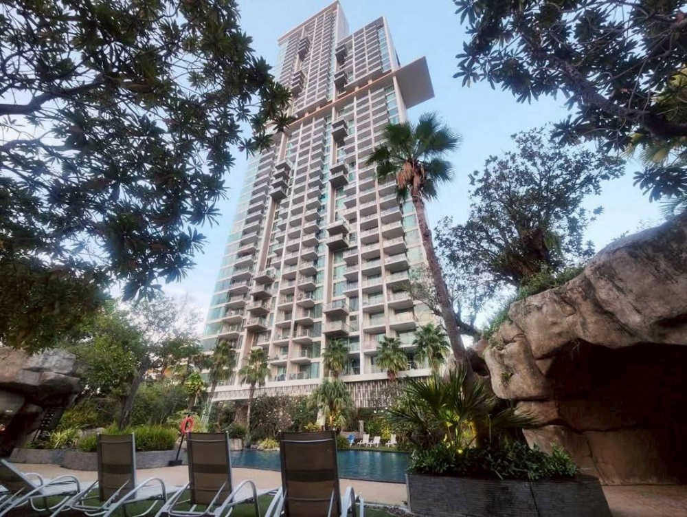 เช่า Riviera Wongamat ริเวียร่า วงศ์อมาตย์ 1 ห้องนอน วิวสระ