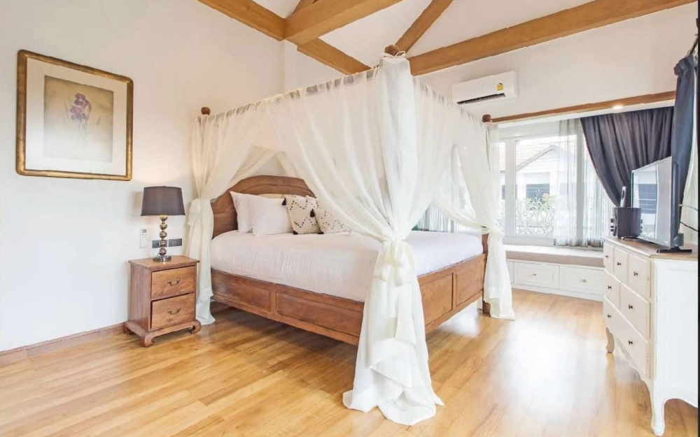 ปล่อยเช่ารายปี บ้าน Pool Villa 2 ชั้น พัทยา 5 ห้องนอน 5 ห้องน้ำ