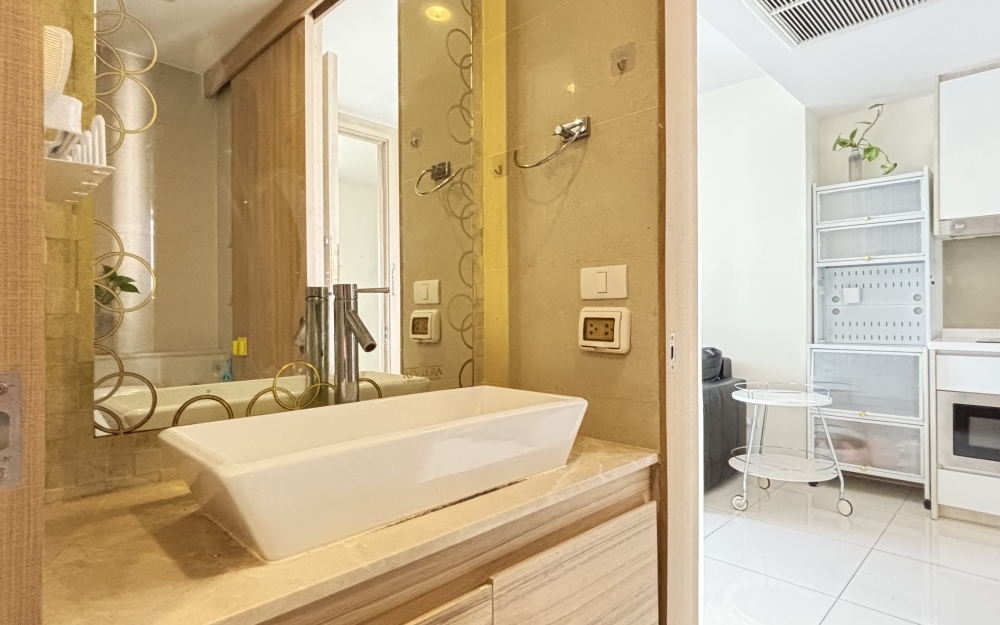 ขาย Pool Villa 2 ชั้น 7 ห้องนอน 8 ห้องน้ำ ห้วยใหญ่ (2)