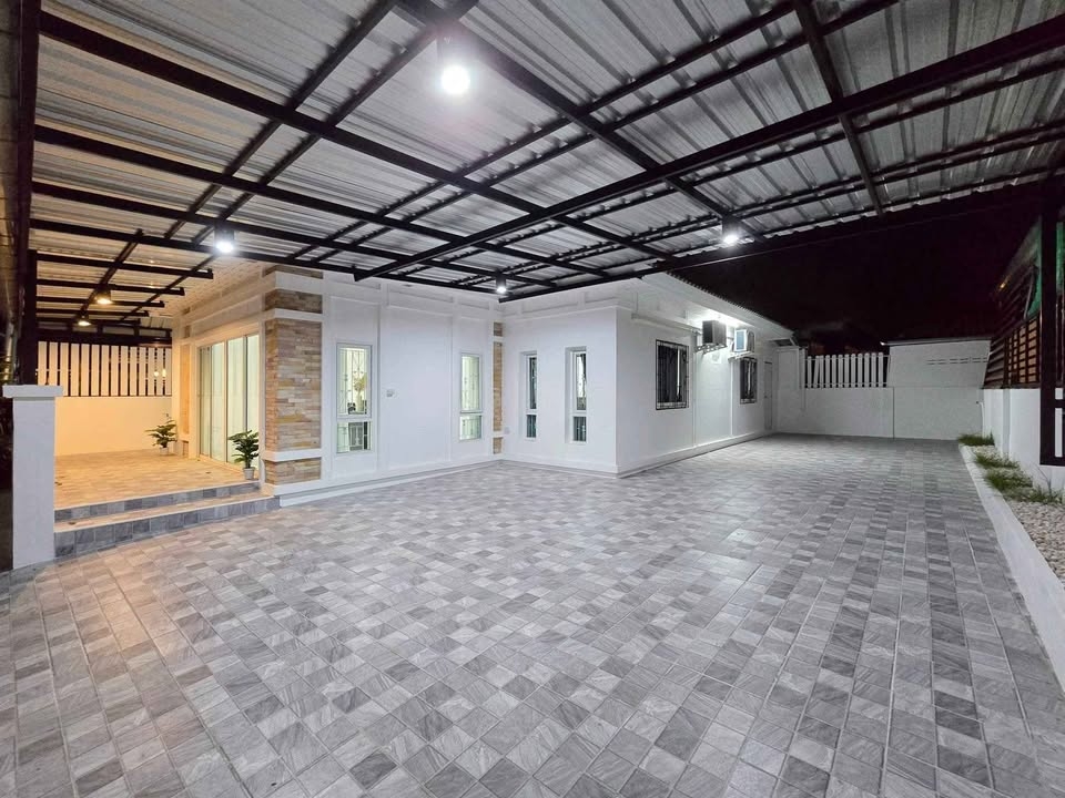 ขาย บ้านเดี่ยว 3 ห้องนอน 2 ห้องน้ำ บางละมุง (2)