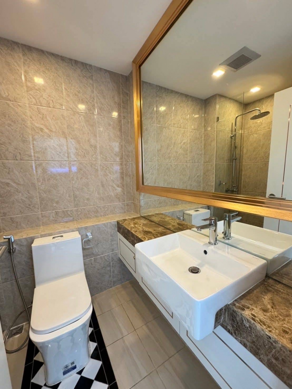 Empire Tower Jomtien