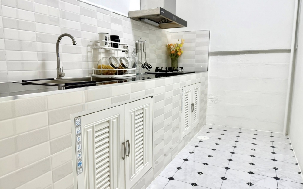 ขายทาวน์เฮ้าส์ 2 ชั้น 2 ห้องนอน 2 ห้องน้ำ ถนนสุขุมวิท (2)