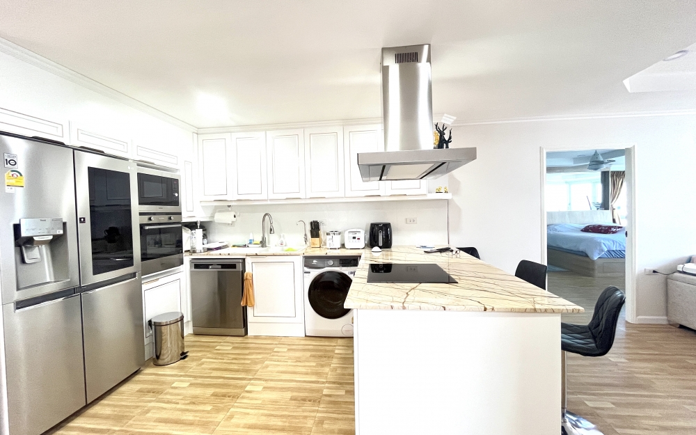 ขาย Jomtien Plaza Condotel จอมเทียน พลาซ่า คอนโดเทล 2 ห้องนอน วิวทะเล (3)