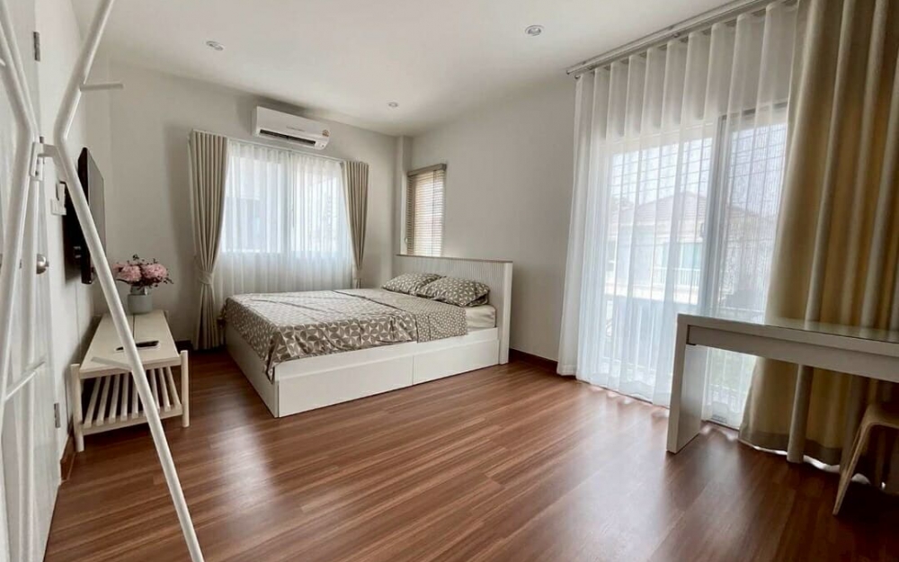 ให้เช่าบ้านเดี่ยว 2 ชั้น 3 ห้องนอน 3 ห้องน้ำ พัทยา