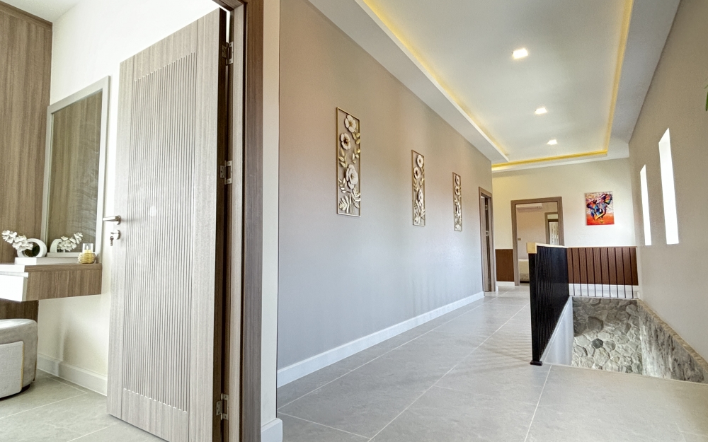 ขาย Pool Villa 2 ชั้น 7 ห้องนอน 8 ห้องน้ำ ห้วยใหญ่ (2)