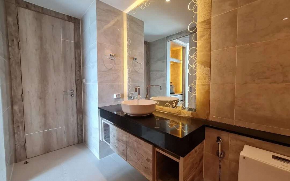 ขายพร้อมผู้เช่า The Riviera Monaco Na Jomtien ริเวียร่า โมนาโค นาจอมเทียน 1 ห้องนอน วิวทะเล (3)