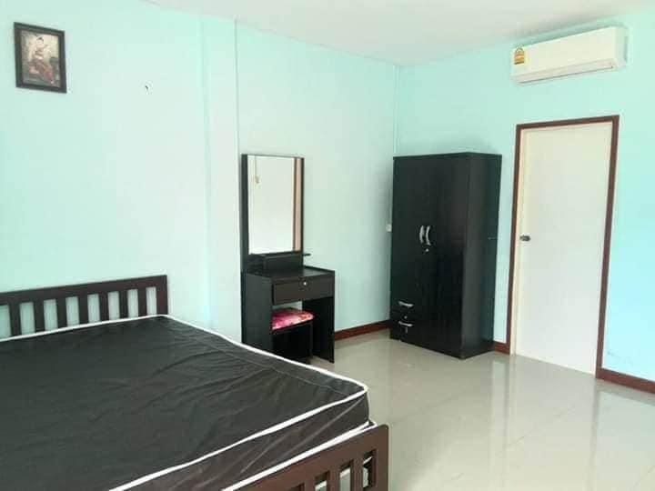 ขายที่ดินพร้อมห้องเช่าติดแอร์ 5 ห้อง 125 ตร.วา นาเกลือ ติดเจ้าของ (3)