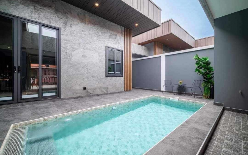 ปล่อยเช่ารายปี บ้าน Pool Villa 4 ห้องนอน 4 ห้องน้ำ พัทยากลาง ติดเจ้าของ