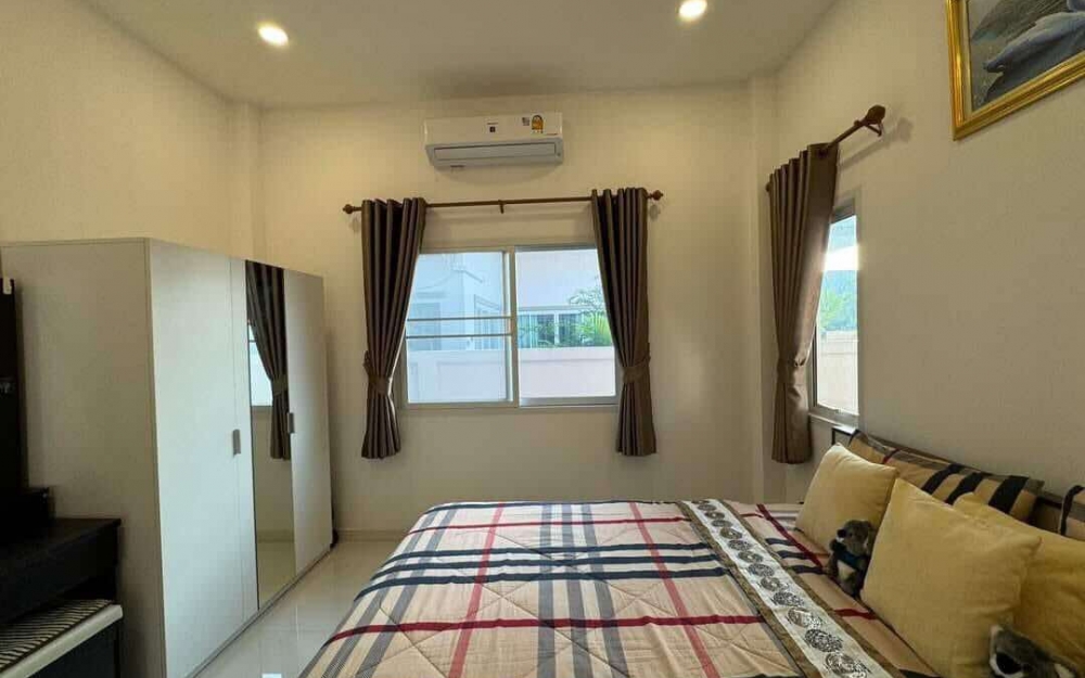 ขายบ้าน Pool Villa  3 ห้องนอน 2 ห้องน้ำ นาจอมเทียน